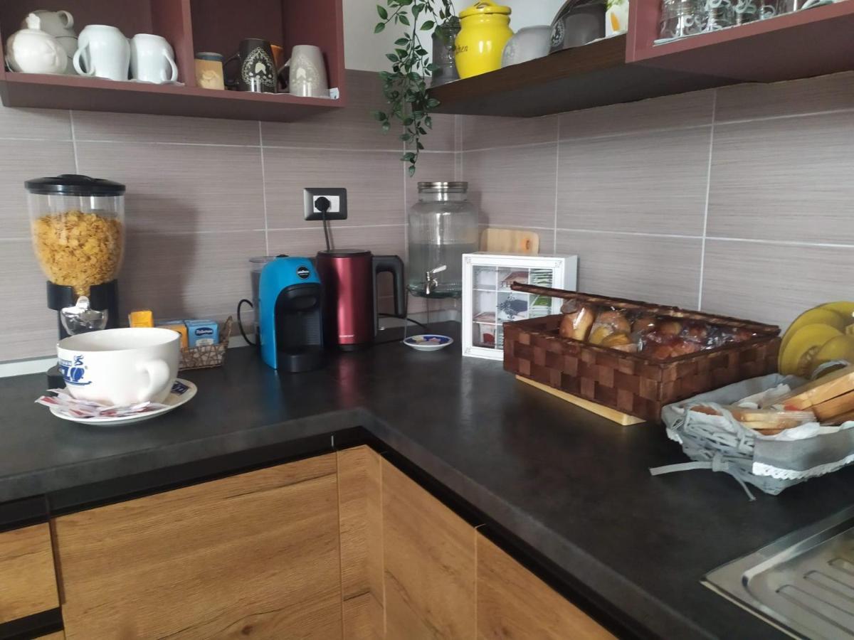 B&B Libellula Иглесиас Экстерьер фото